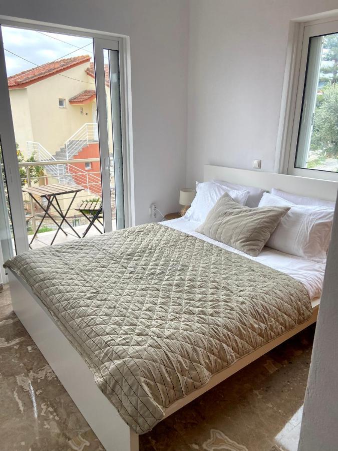 Villa Delfini Chrani Eksteriør billede